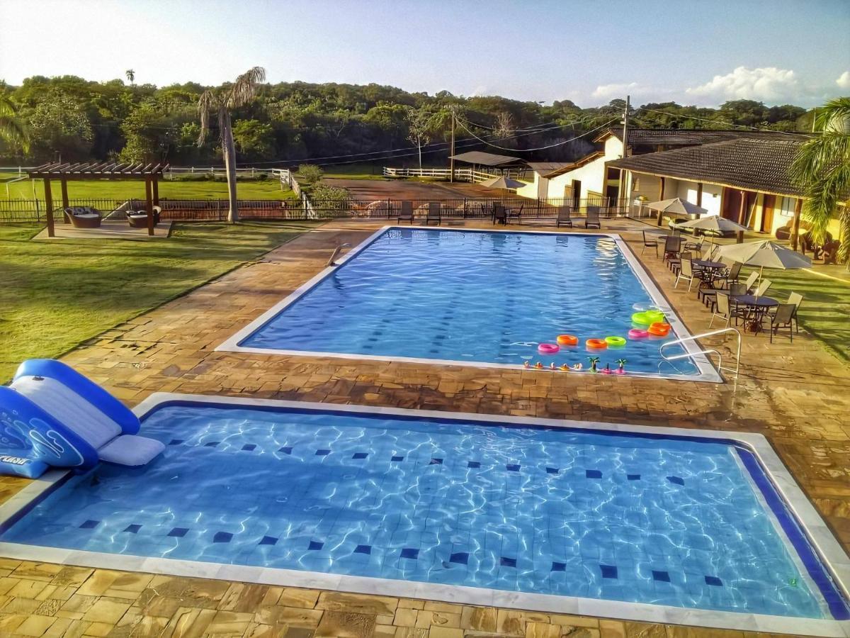 Pousada Haras Santa Rita Poconé 外观 照片