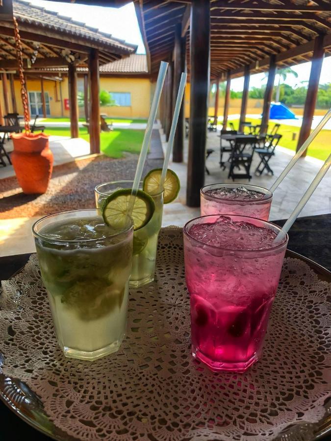 Pousada Haras Santa Rita Poconé 外观 照片